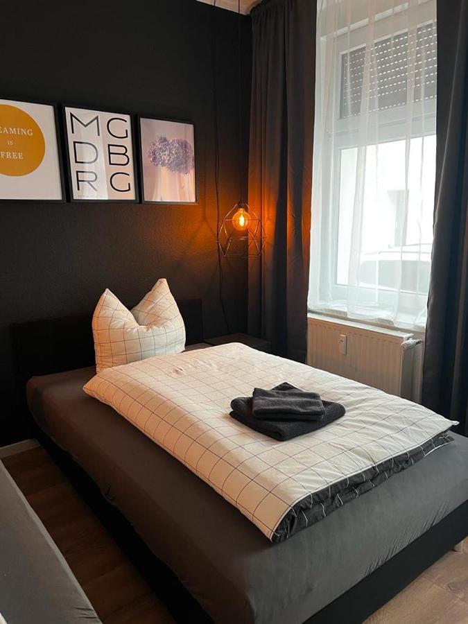 Ferienwohnung, Monteurwohnung, Unterkunft Elise マクデブルク エクステリア 写真