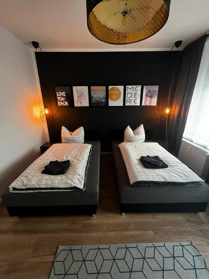 Ferienwohnung, Monteurwohnung, Unterkunft Elise マクデブルク エクステリア 写真