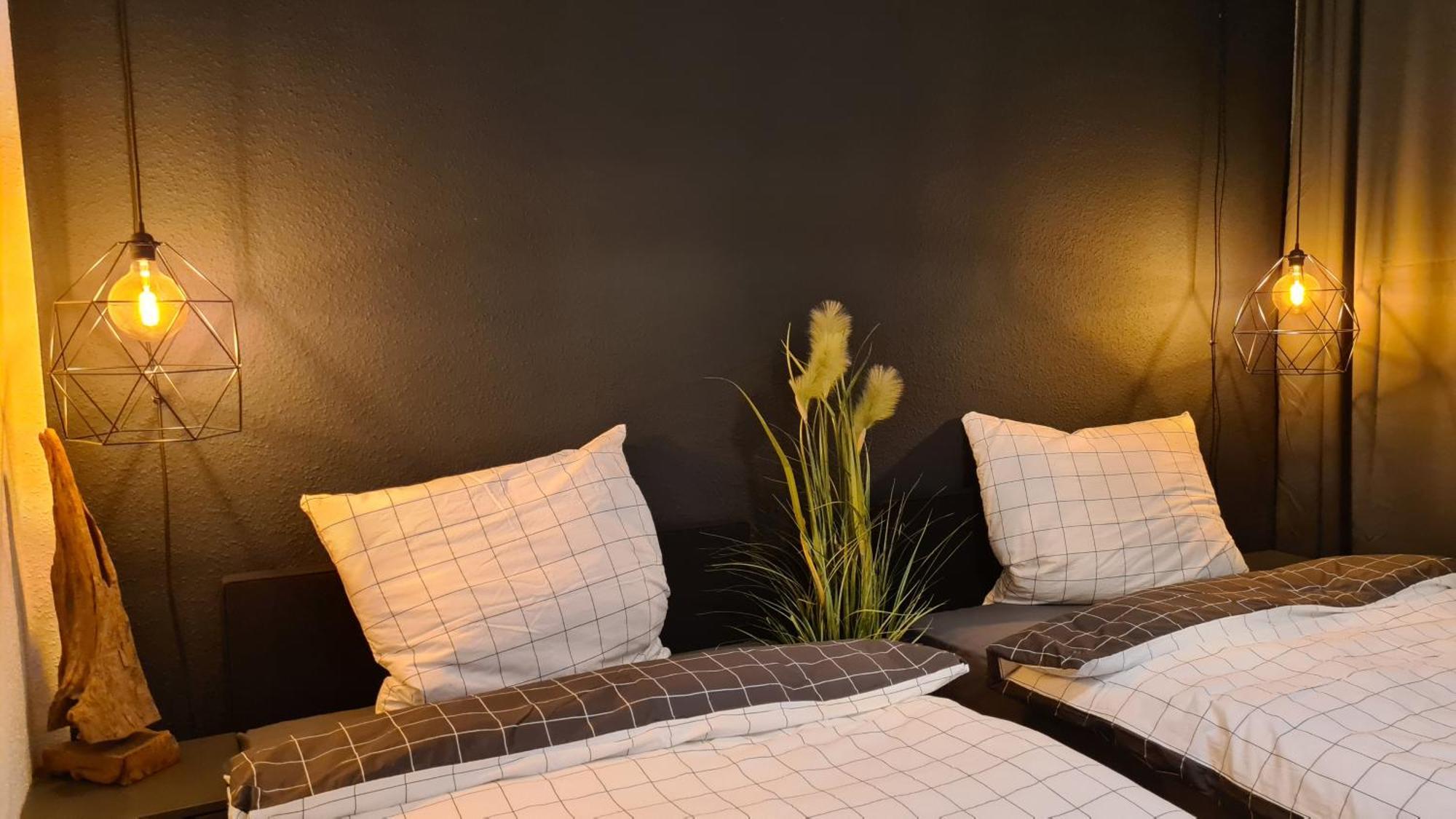 Ferienwohnung, Monteurwohnung, Unterkunft Elise マクデブルク エクステリア 写真